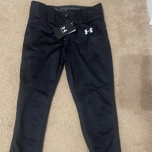 NWT Under Armour  Black youth small baseball pants